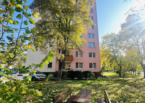 3 izbový slnečný byt na ul. Soblahovská, Trenčín